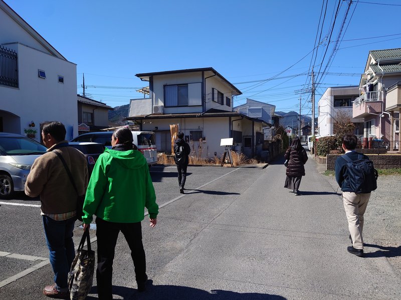 東京都あきる野市の空き家探しの様子｜徒歩で活用候補を探す