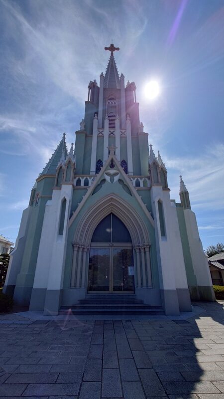 長崎県平戸市 田平天主堂の正面外観（世界遺産）
